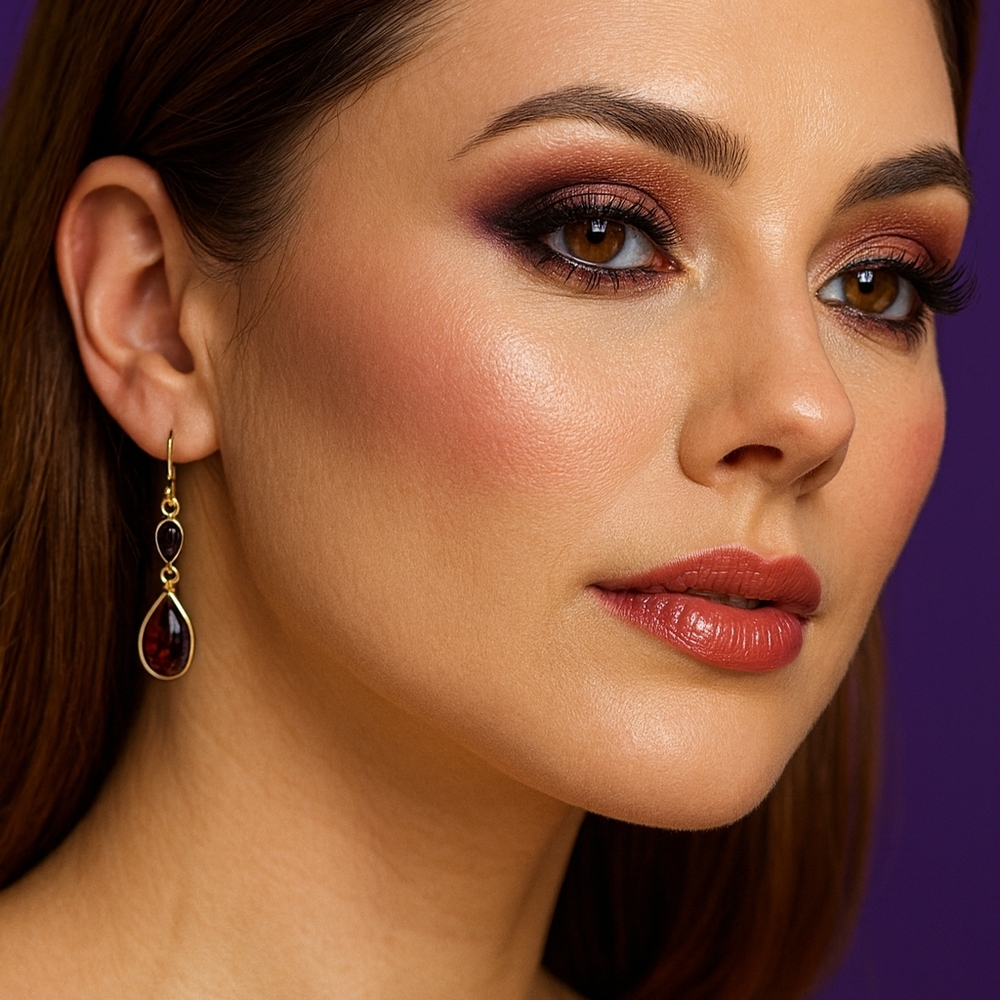 Erica Lyons Gold Tone‎ Amber Color Dangle Earrings